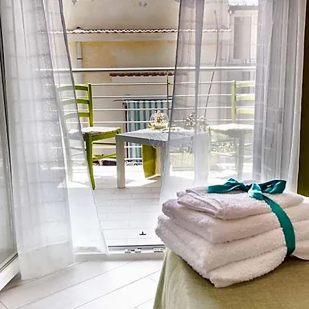 Stanze Del Mare Bed & Breakfast Balestrate